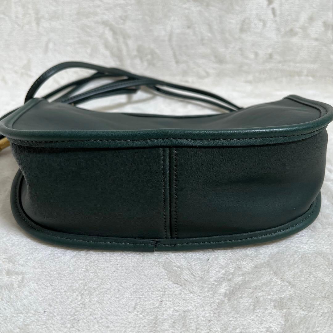 鳥籠 蔵出し出品】アンティーク彫刻の鳥籠 蔵出し出品】アンティーク