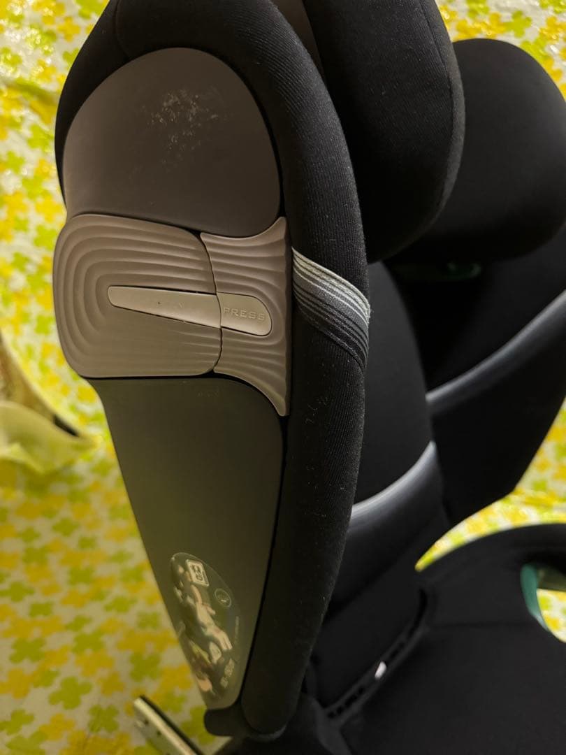 バ*ア様 cybex サイベックス SOLUTION ソリューション S2 i-