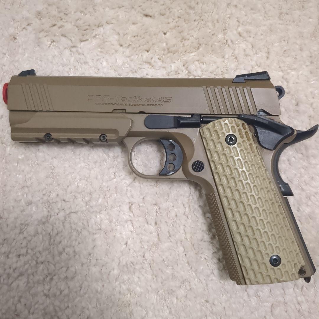 東京マルイ　デザートウォリアー　ガスガン