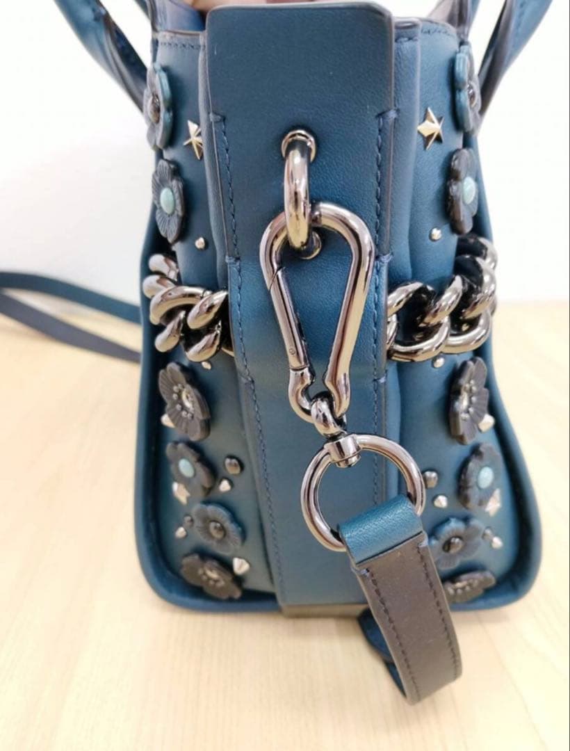 コーチのグローブレザー スワッガー 27 ハンドバッグ（ダークターコイズ）