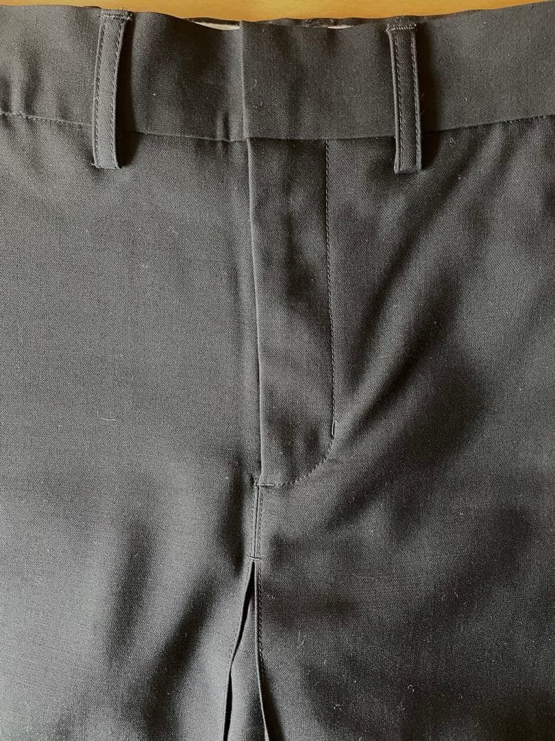 HIKE 黒 キャロットハーフパンツ