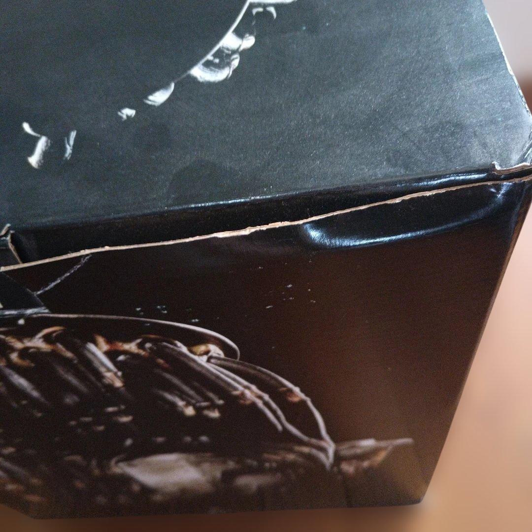 【アルピナ】エイリアンvs.プレデター完全版（プレデター特製フィギュア付）