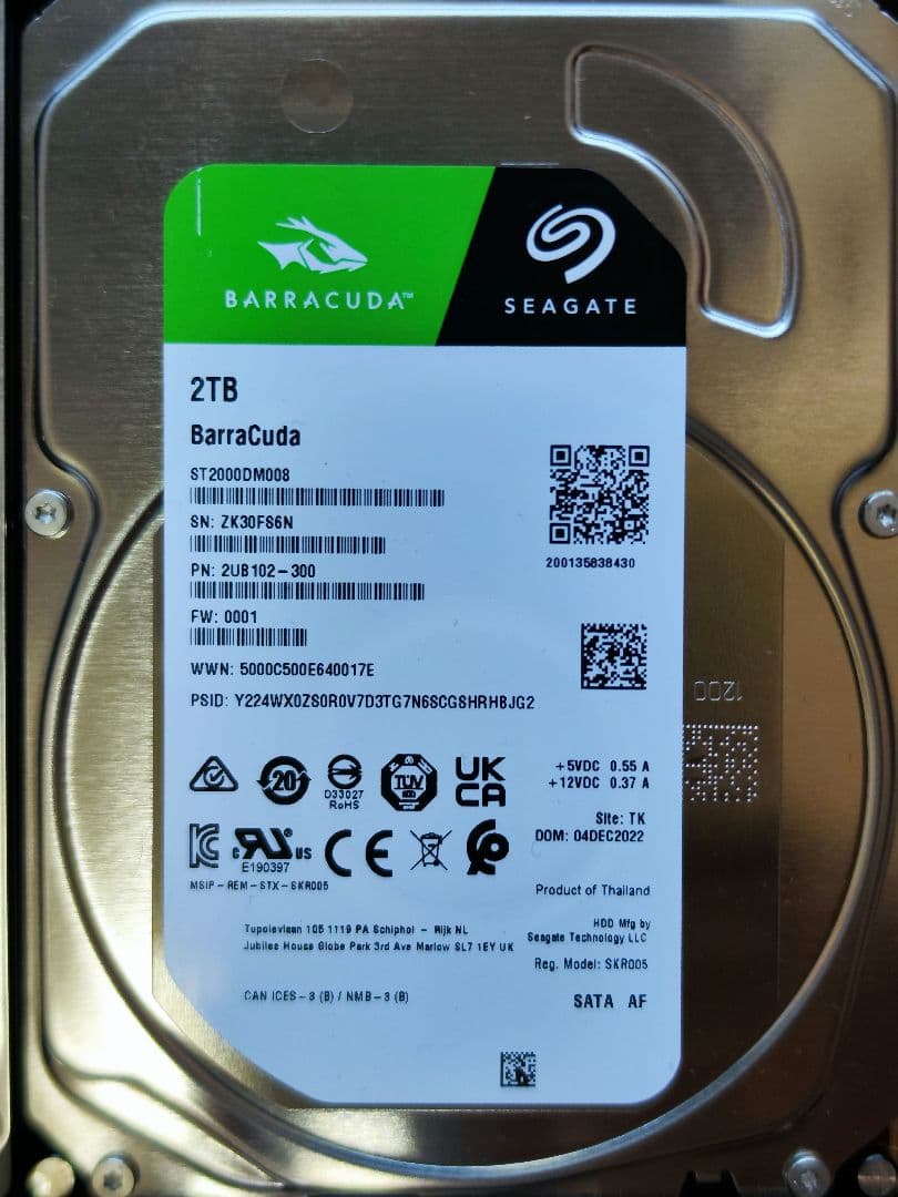 WesternDigital & Seagate 2TBx4 計8TB HDD - hiai.co.jp