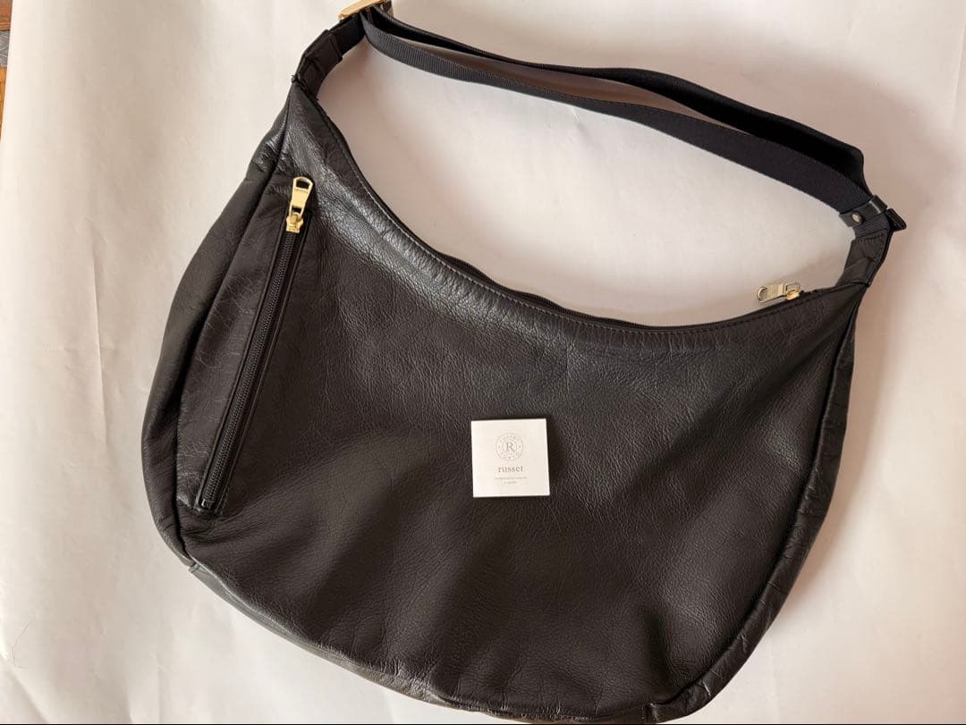 russet ソフトレザーラウンドビッグショルダーバッグ