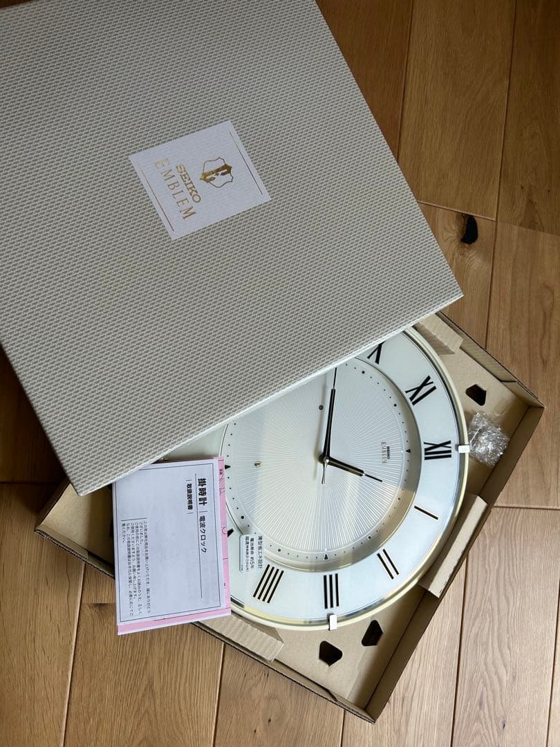 【未使用】SEIKO セイコー EMBLEM HS542W 掛け時計 壁掛け