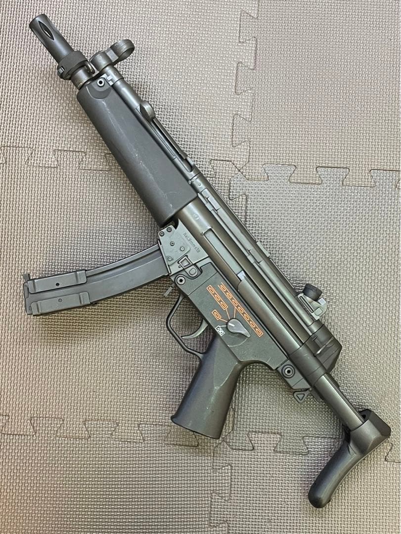 東京マルイMP5 カスタム、フルメンテ、メタルリペイント済み動作確認済み