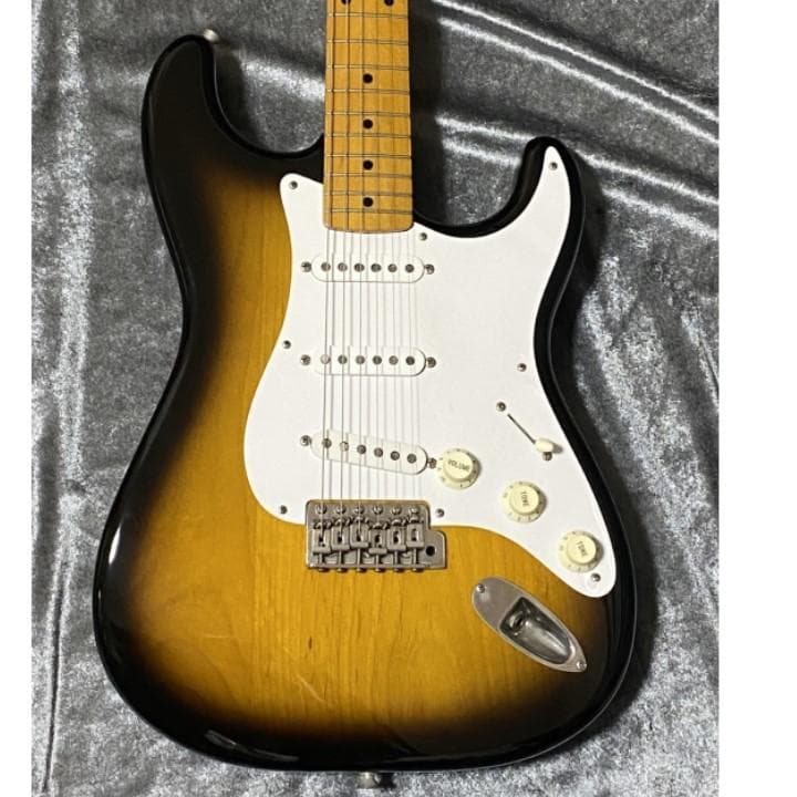 fender japan ST57-70TX 2トーンサンバースト