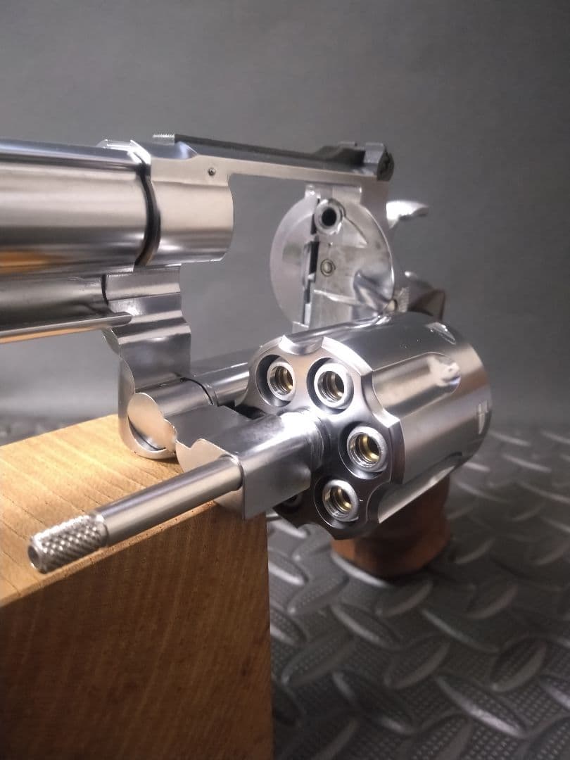 マルシン　リボルバー オリジナル木製ケース付き