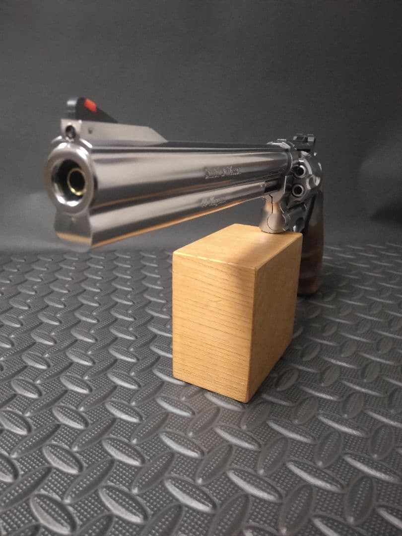 マルシン　リボルバー オリジナル木製ケース付き