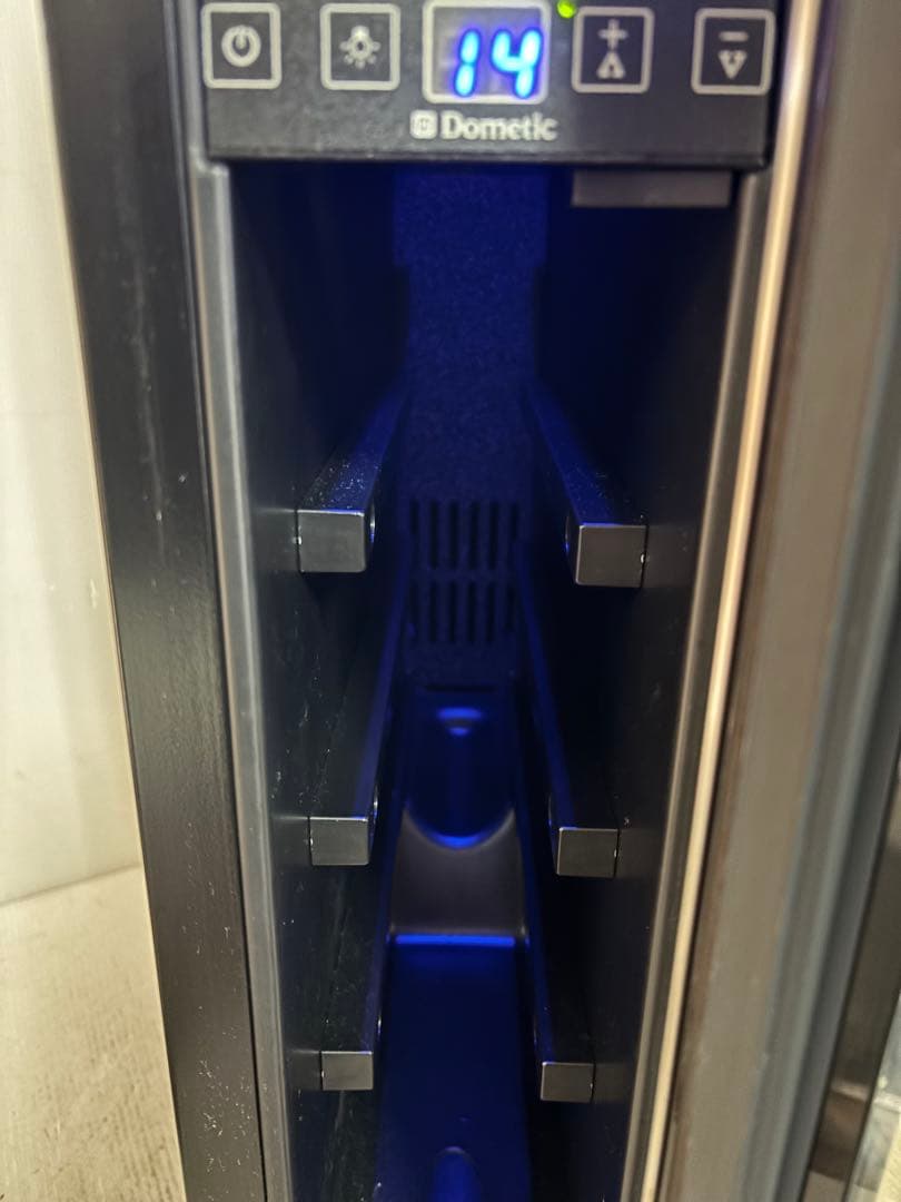 ドメティック　ST7L ワインセラー