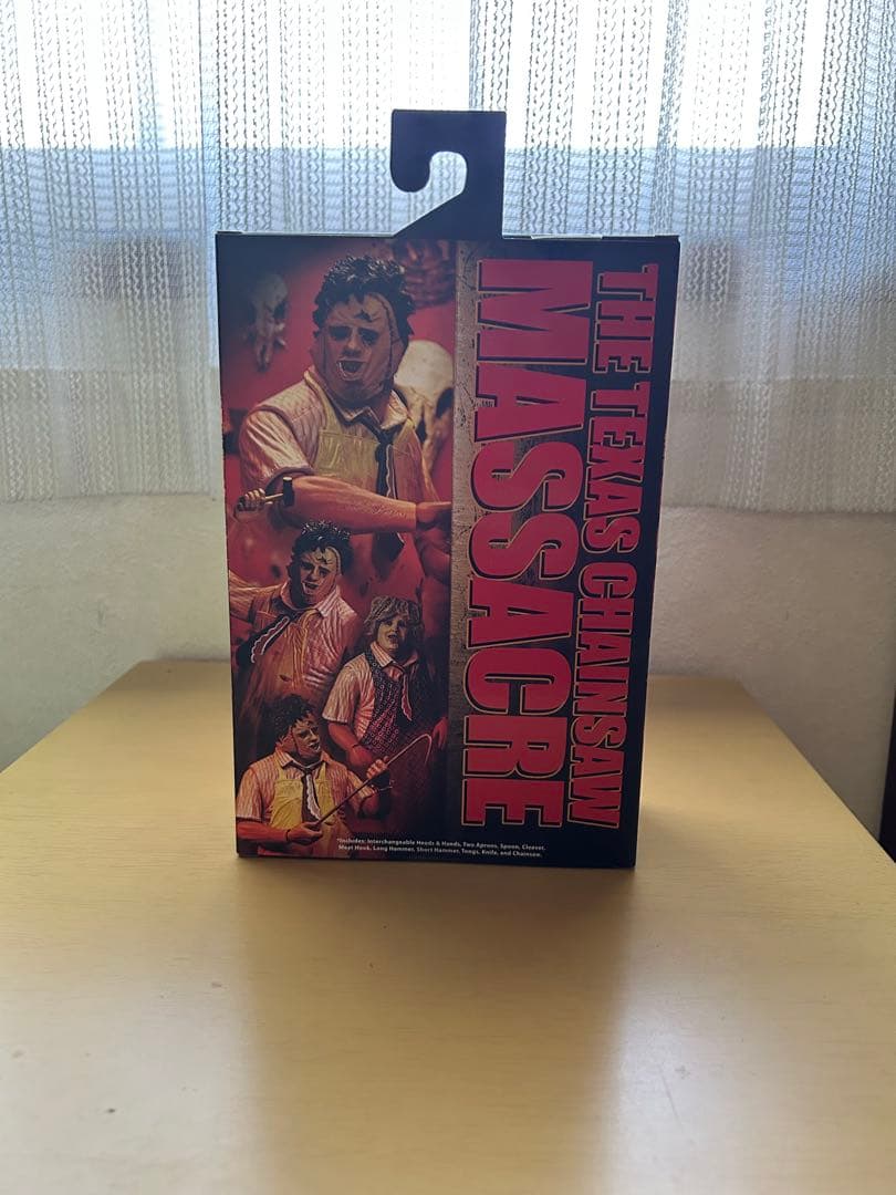 NECA 悪魔のいけにえ　50周年記念　アルティメット　レザーフェイス