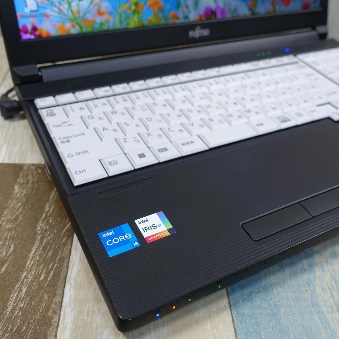 超高速大容量新品SSD1TB搭載✨️美品で神速の2022年製✨第