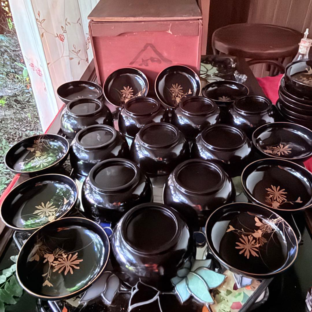 Y様へ感謝お嫁入‼️JAPAN螺鈿蒔絵『蜻蛉かげろう＆菊＆木蓮』真塗金縁吸物椀3客