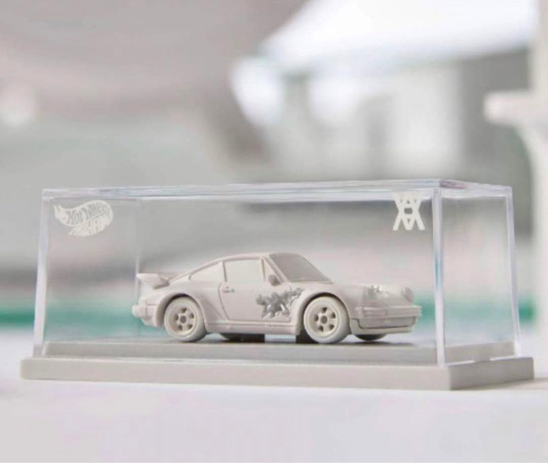 Hot Wheels Porsche 930、Rodger Dodger セット