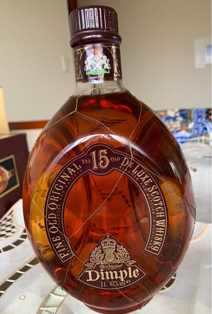 Dimple ウイスキー　15年　1Lire 値下げした Dimple ウイスキー 15年 1Lire 値下げした