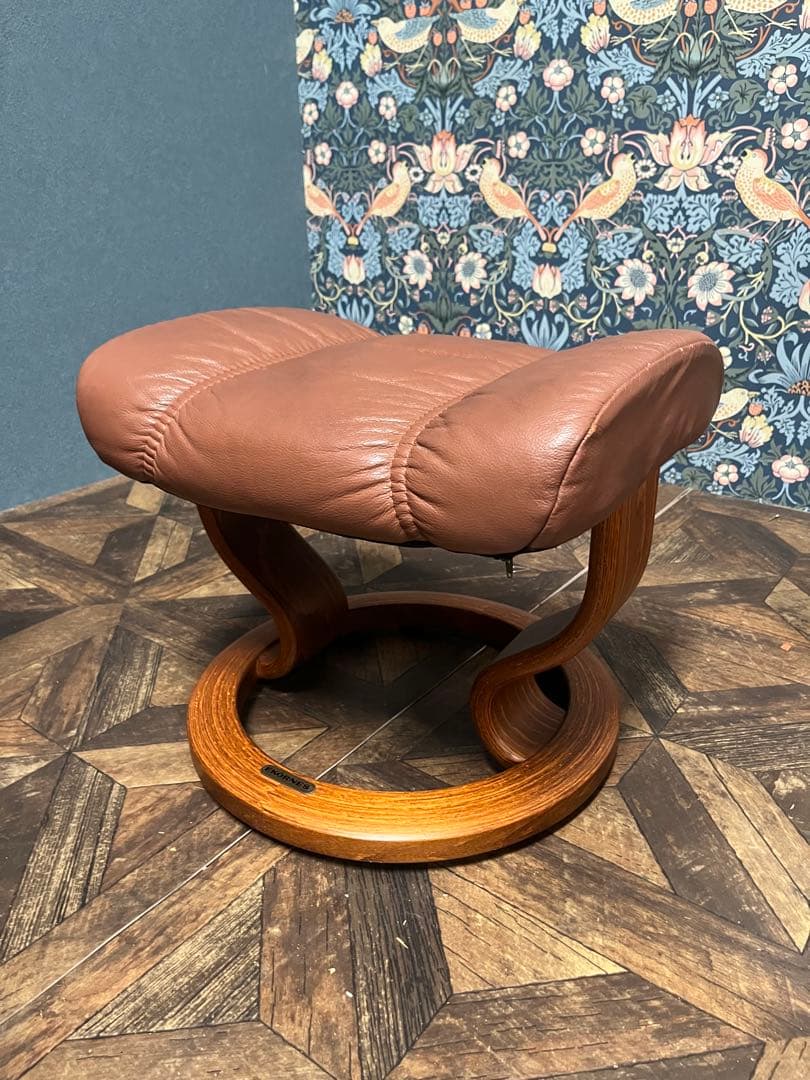 りき＊エコーネス 　オットマン フットスツール 本革 ストレスレス