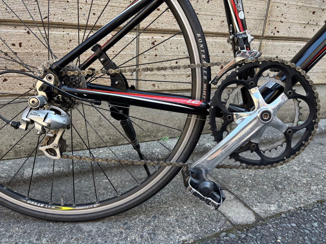 TREK 1.2 ロード　650c サイズ43