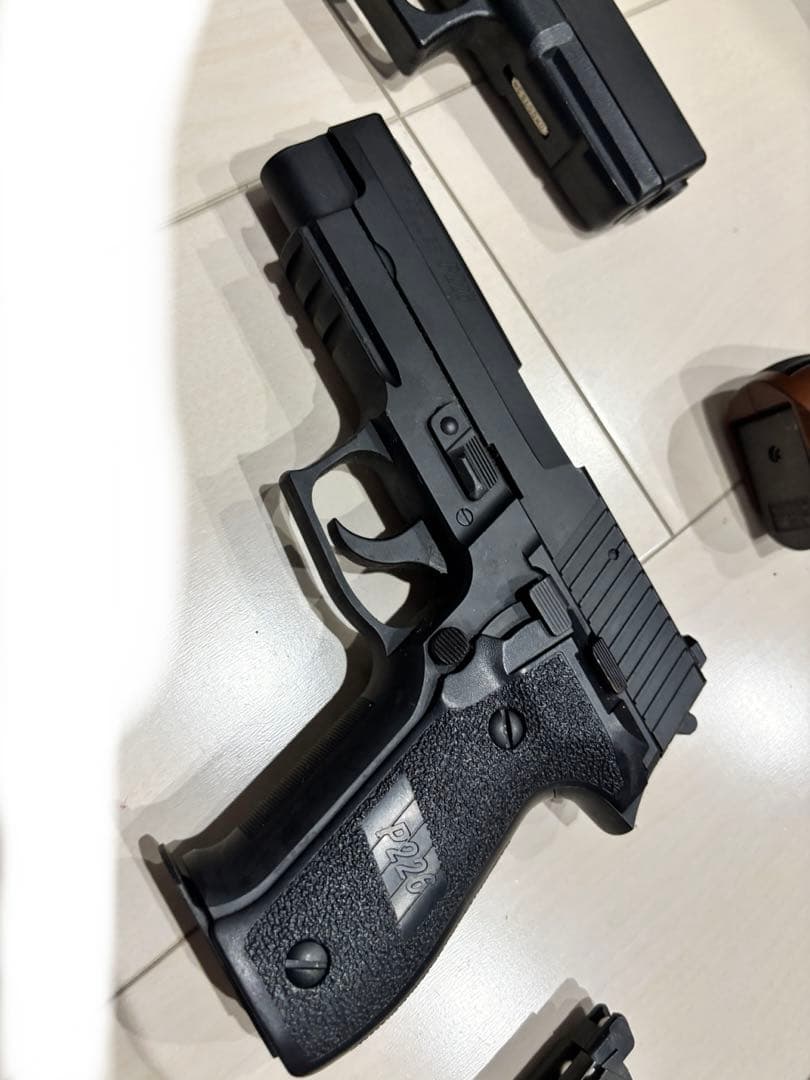 モデルガン ハンドガン ガスガン まとめ売り