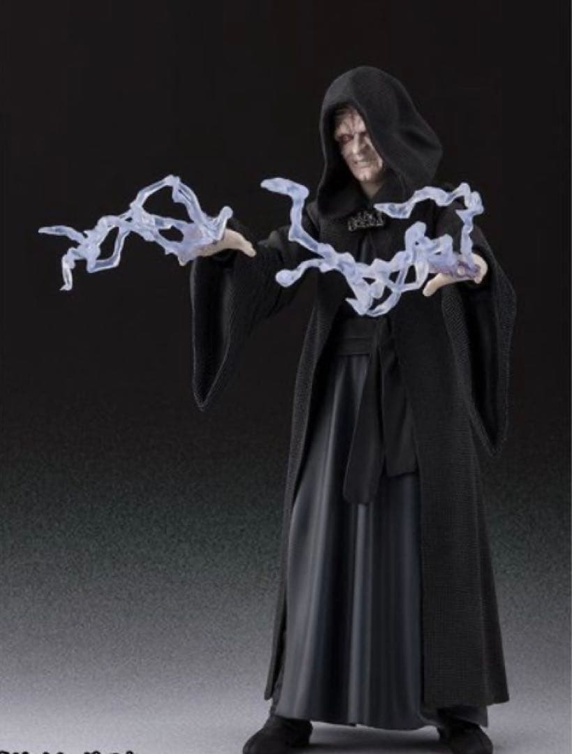 S.H.Figuarts パルパティーン皇帝‐Emperor's Throne