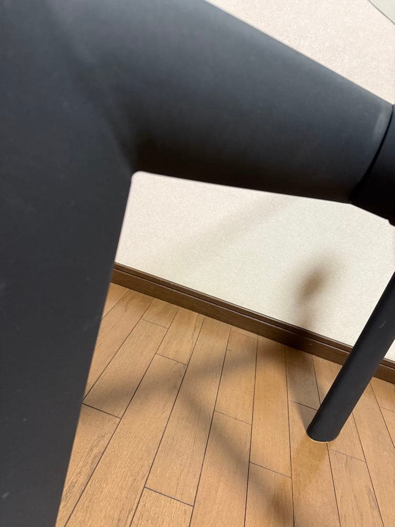 【LC6 ★引取り限定】ガラス天板ダイニングテーブル　リプロダクト品