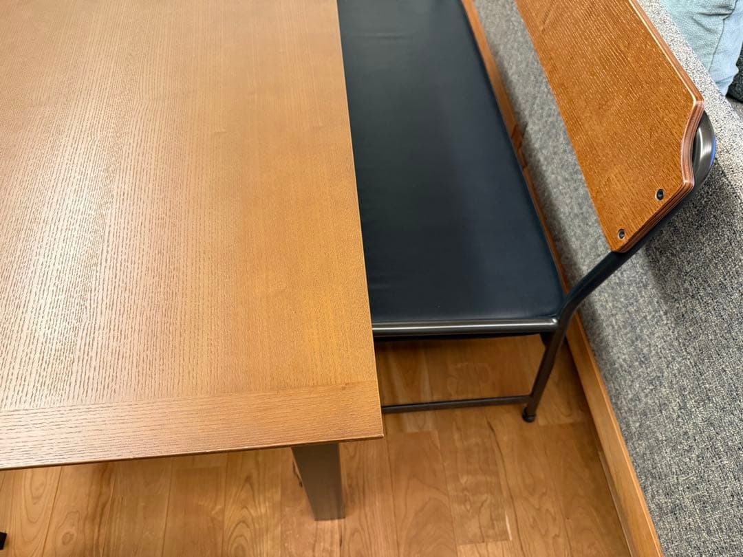 unico ウニコ　ダイニングテーブルと椅子セット