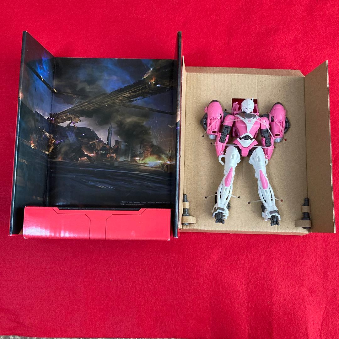 【2点セット】トランスフォーマー スタジオシリーズ サンストリーカー　アーシー