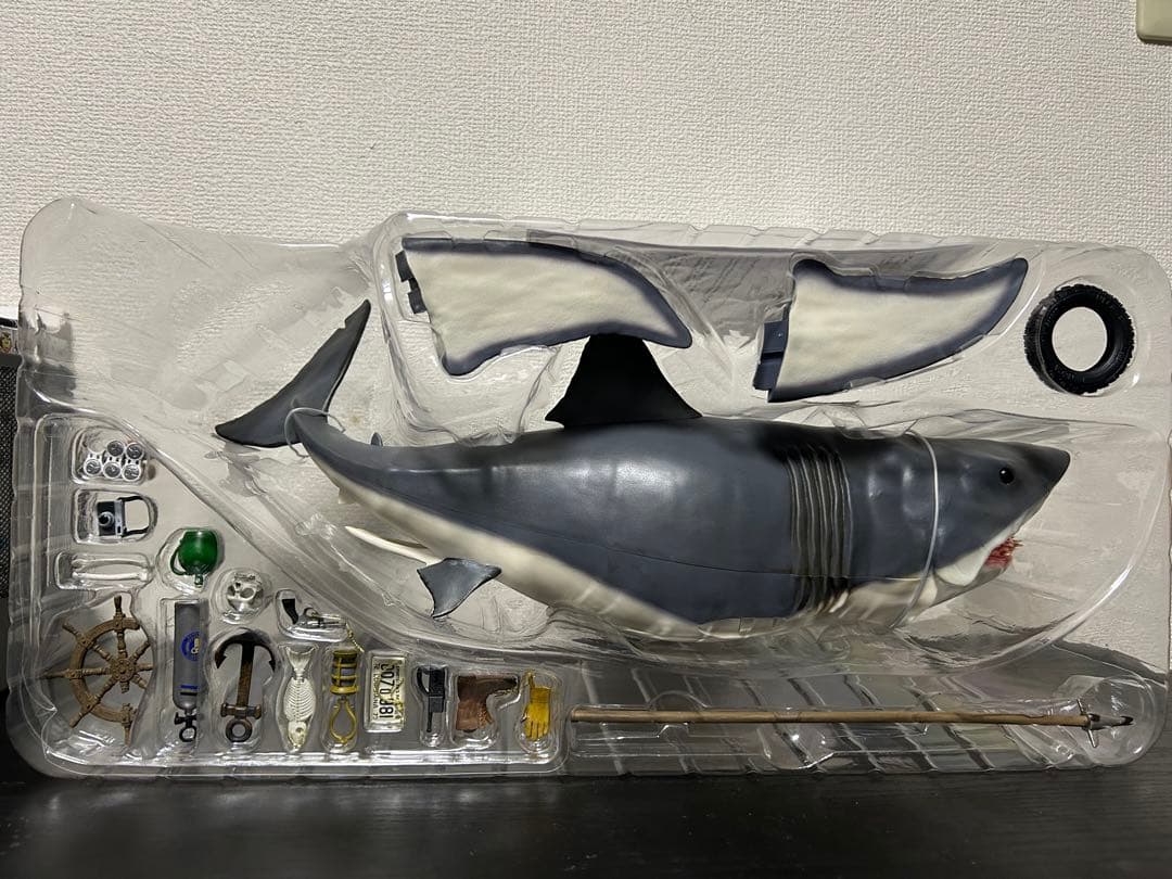 ジョーズ　フィギュア NECA