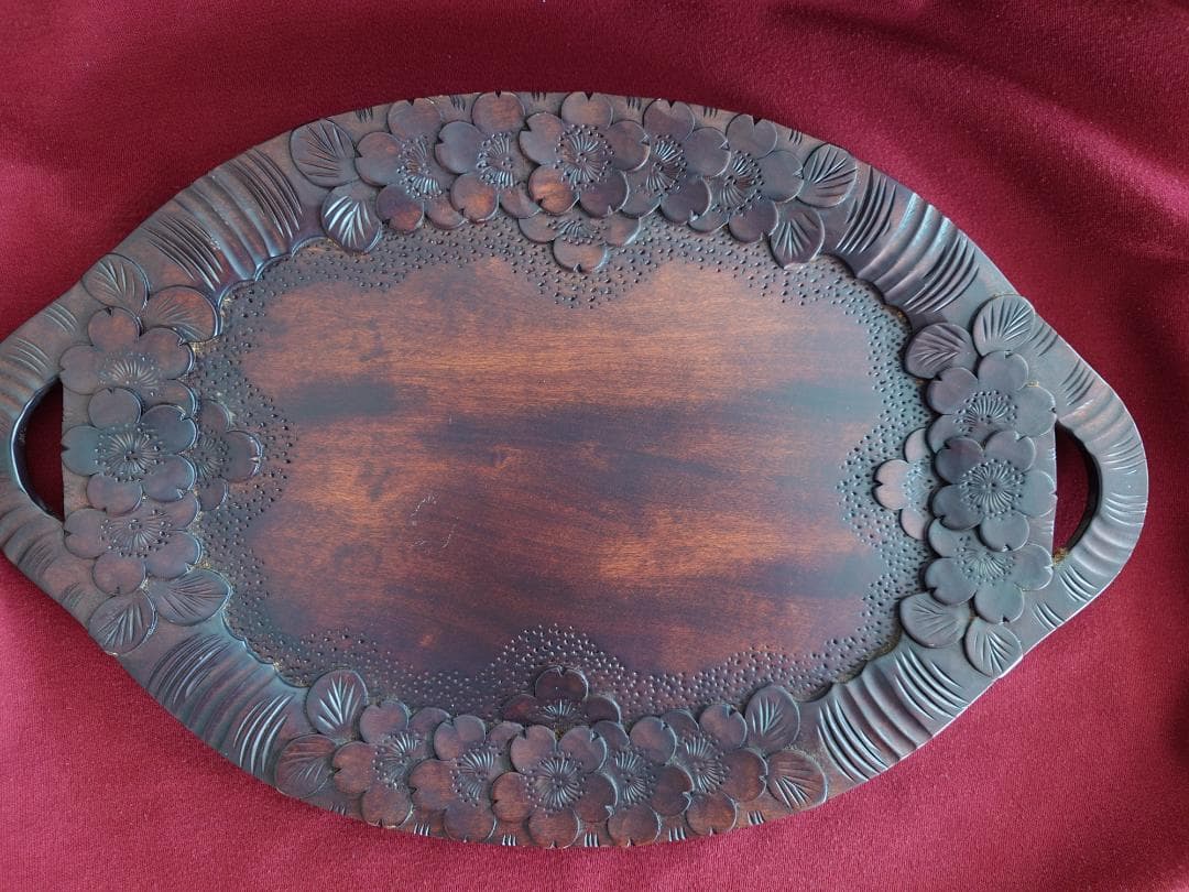 軽井沢彫 のお盆 手つき 桜の縁（小さめ）