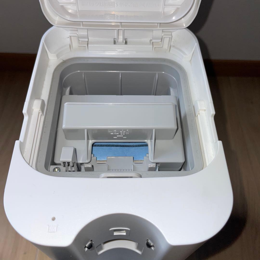 Panasonic スティッククリーナー 掃除機 AVA79V-1T