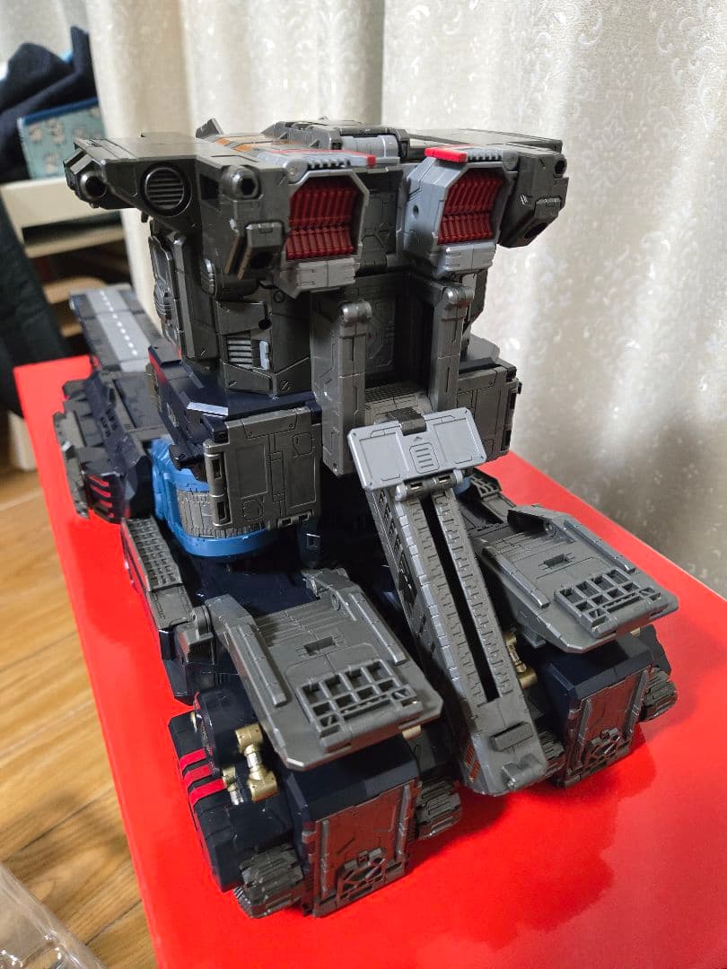 ダイアクロン　ロボットベース　陸上機動戦艦　グランドダイオン