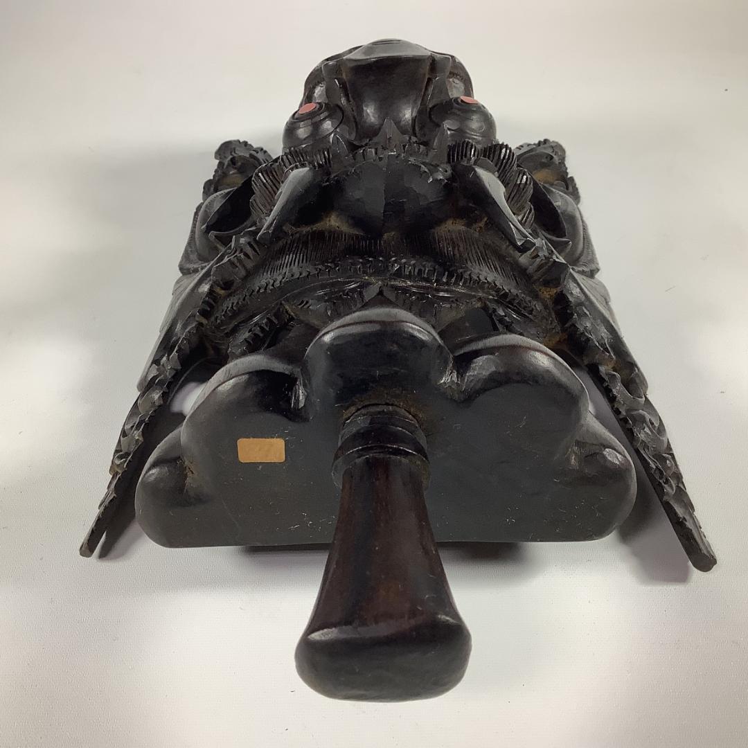木彫 魔神面 壁掛け彫刻 重厚彫り 全長39.5cm 重量約1.15kg - メルカリ