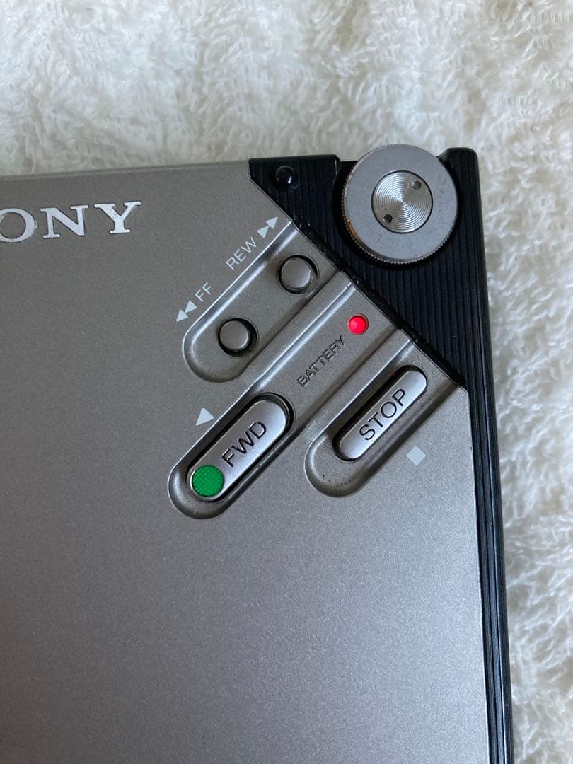 SONY WALKMAN WM-2 カセットウォークマン 銀 ケース付