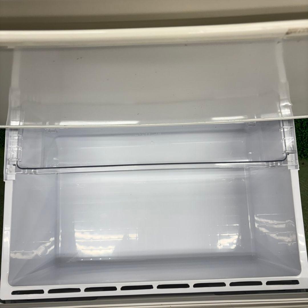 588 AQUA　大型冷蔵庫　200L～300L　右開き　美品　一人暮らしでも可