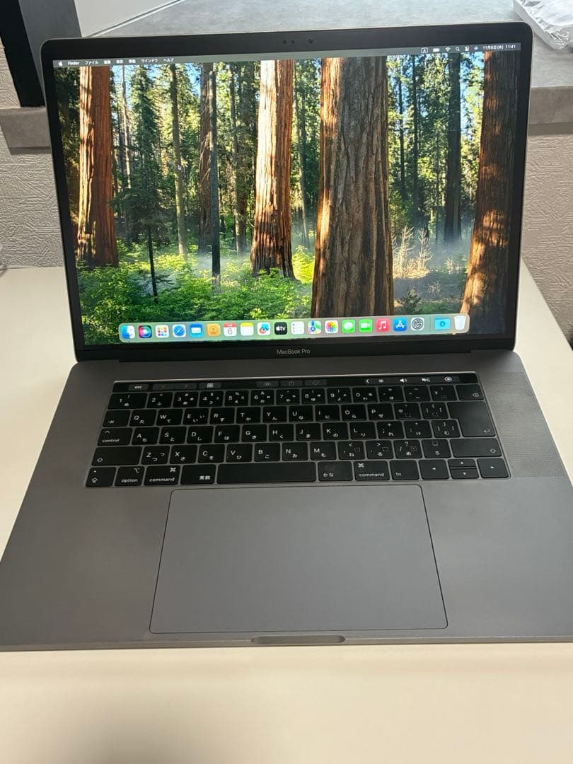 MacBook Pro 15インチ 2019 16gb i7 Touch Bar