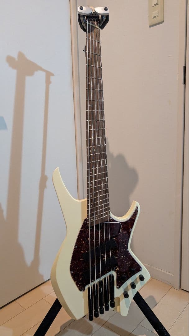 HEX Guitars NB505 Ivory 5弦ベース new】HEX Guitars / NB505 Ivory - Geek IN Box