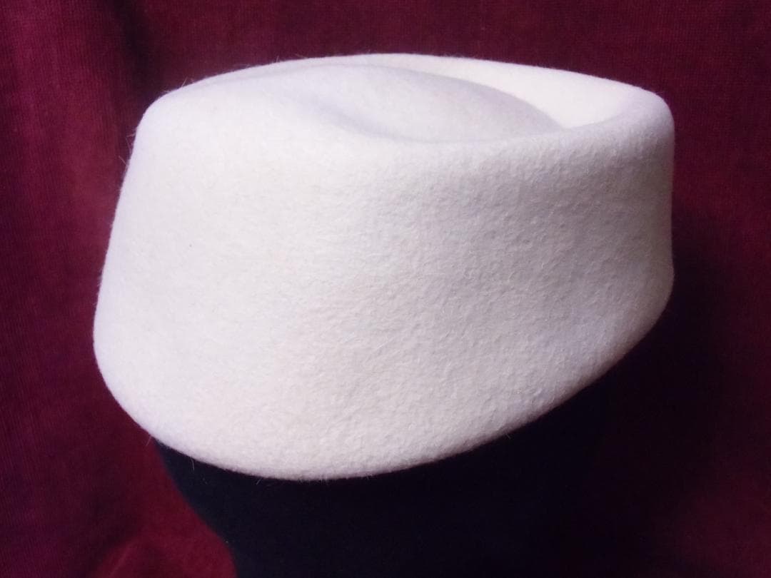 ＮＶＡ東ドイツ軍/人民軍＊海軍＊白＊婦人パレード帽５５cm（実物）