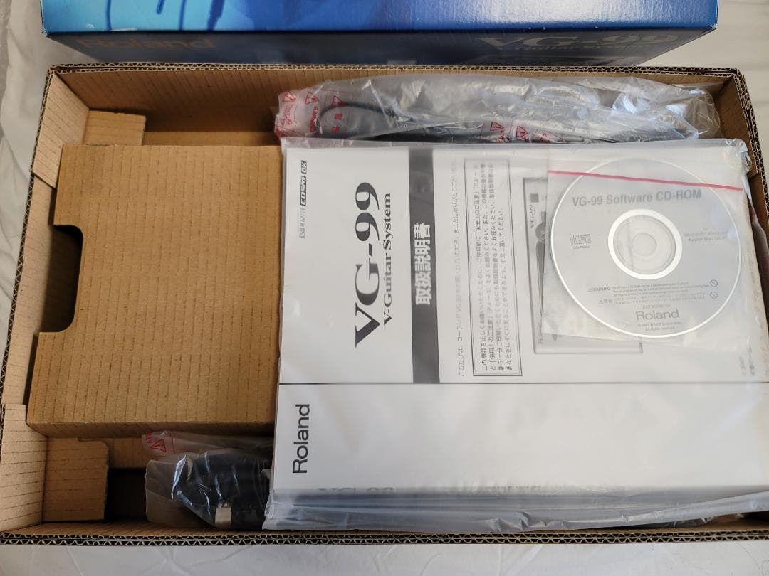 ROLAND VG-99 未使用品 ギターシンセ ROLAND VG-99 未使用品 ギターシンセ