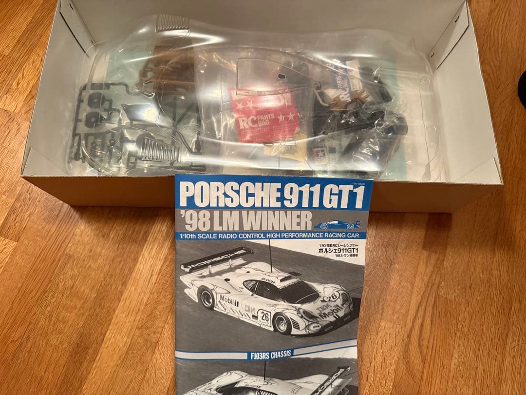絶版 タミヤ 1/10 ポルシェ911 GT1 '98