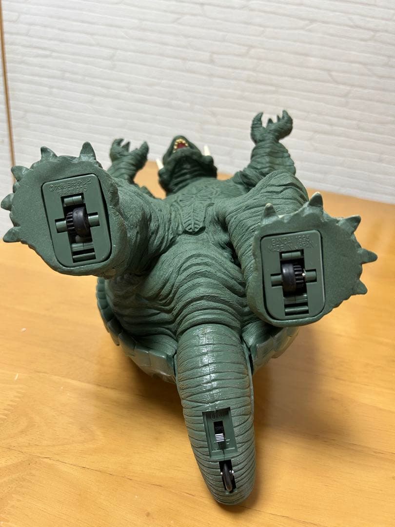 プラズマウォーク ガメラ レトロ フィギュア 大怪獣空中決戦 光る 歩く