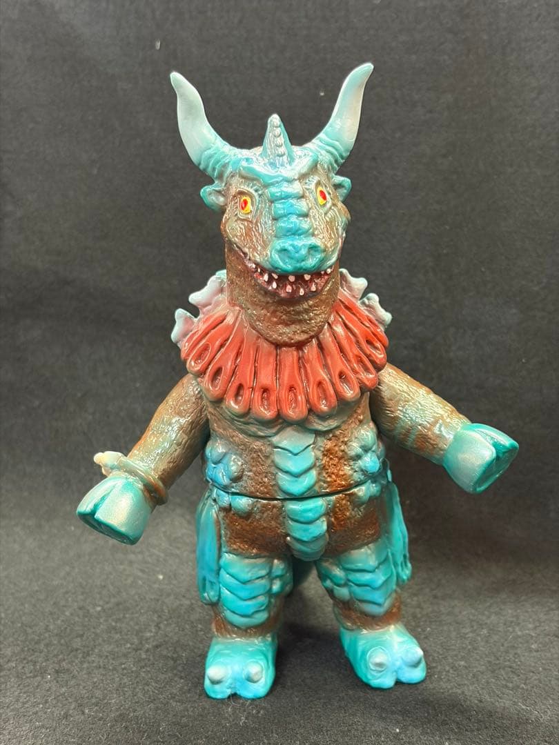 新作　ヤモマーク　カウラ　スーフェス