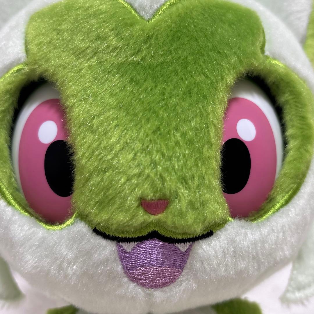 美品　ポケットモンスター なでてみつめてぱちくりニャオハ