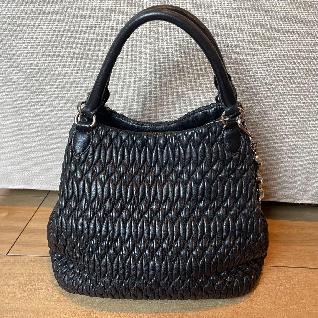 ミュウミュウ　ナッパクリスタル　ハンドバッグ　ショルダー　ブラック