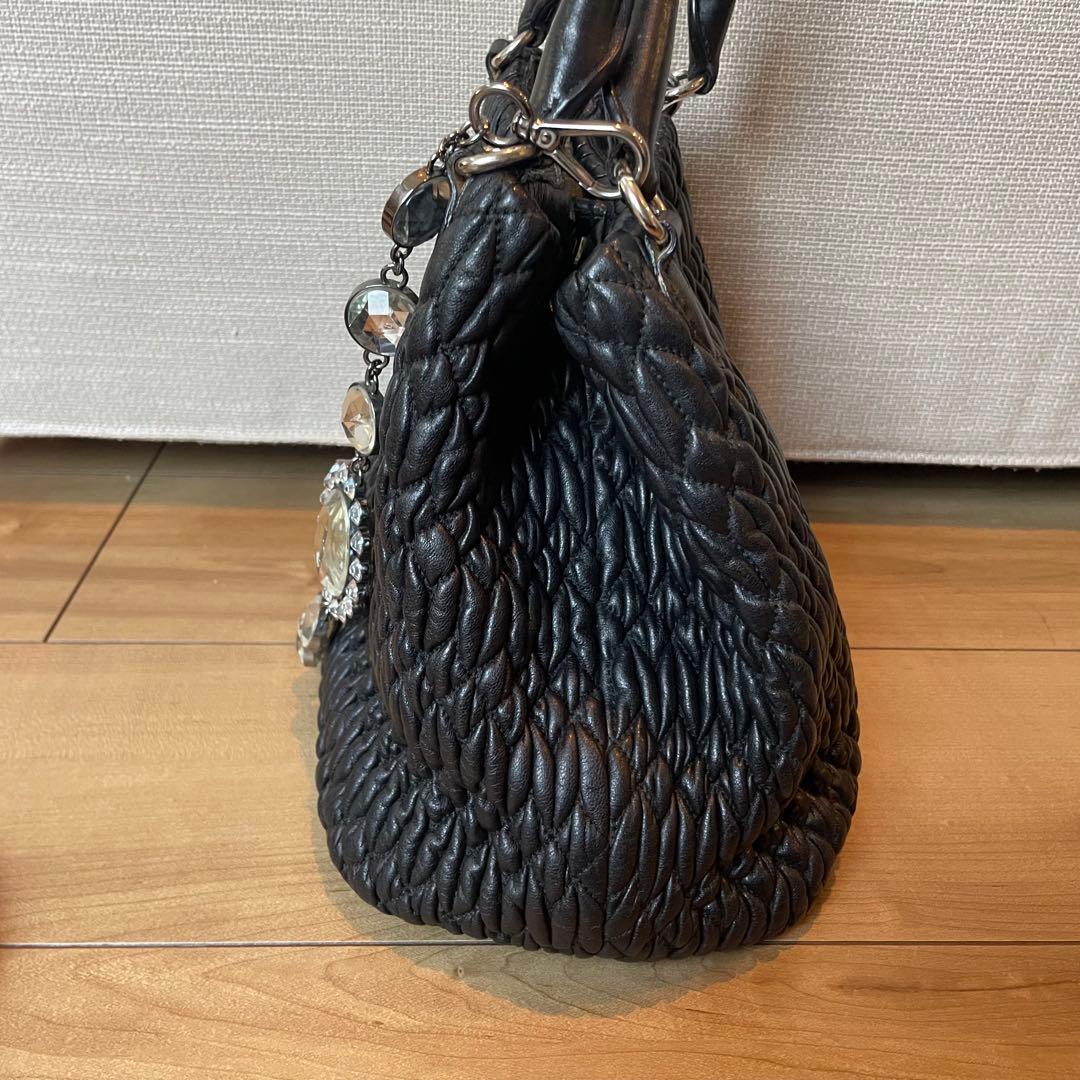 ミュウミュウ　ナッパクリスタル　ハンドバッグ　ショルダー　ブラック