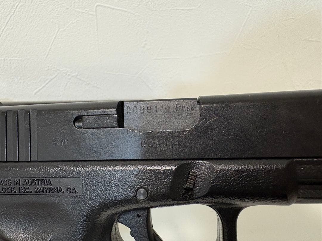KSC Glock 18C ガスガン 2マガジン付き
