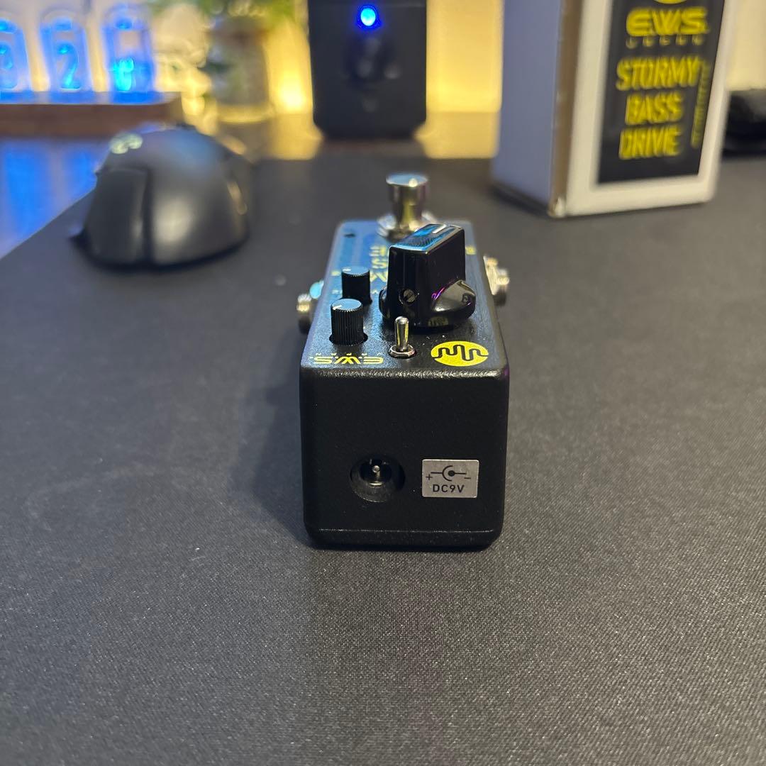 E.W.S. STORMY BASS DRIVE ベースエフェクター