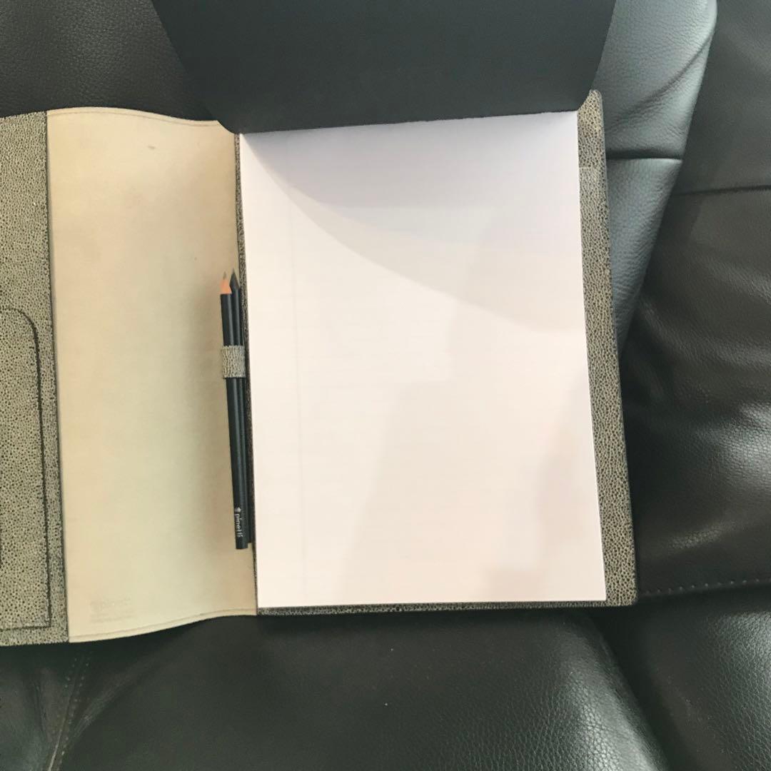 Pinetti スティングレイ エイ革 A4サイズノートカバー　レザーカバー