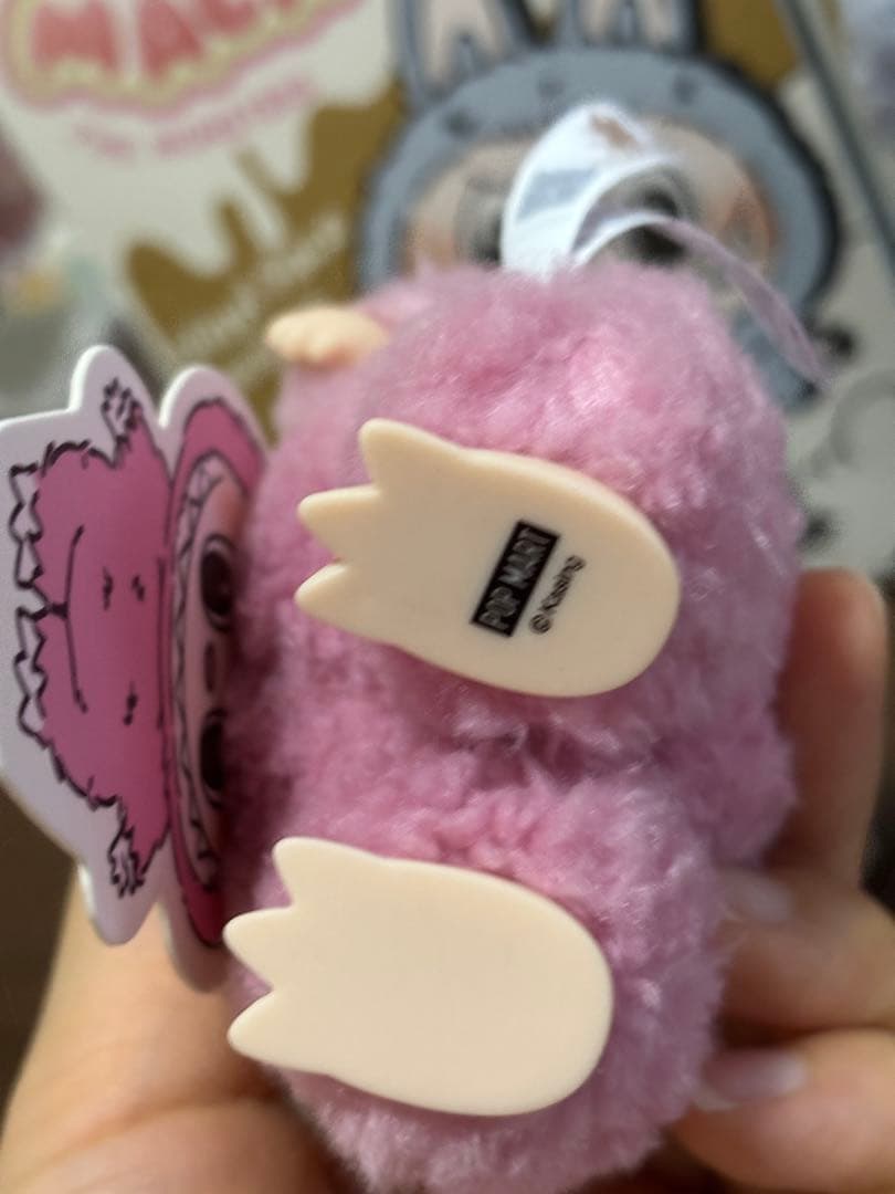 THE MONSTERS Exciting Macaron ぬいぐ るみ2点