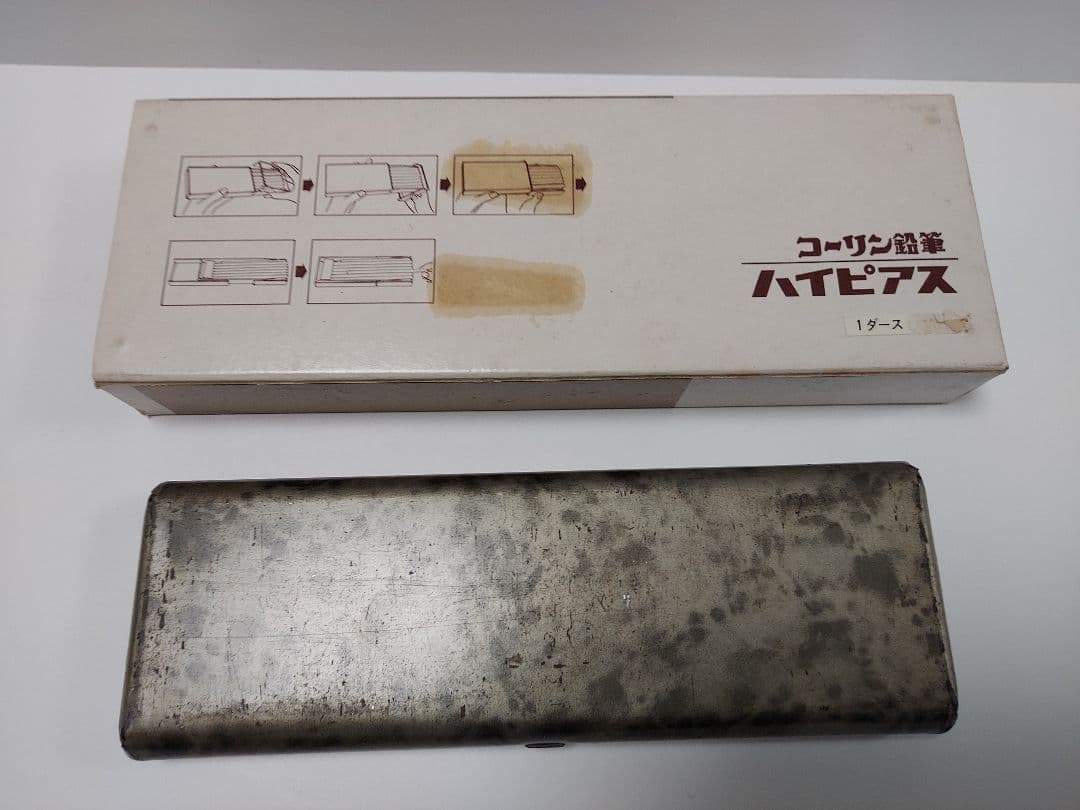 か*む様 昭和レトロ鉛筆、COLLEEN Hi pierce 鉛筆と三菱鉛筆廃盤