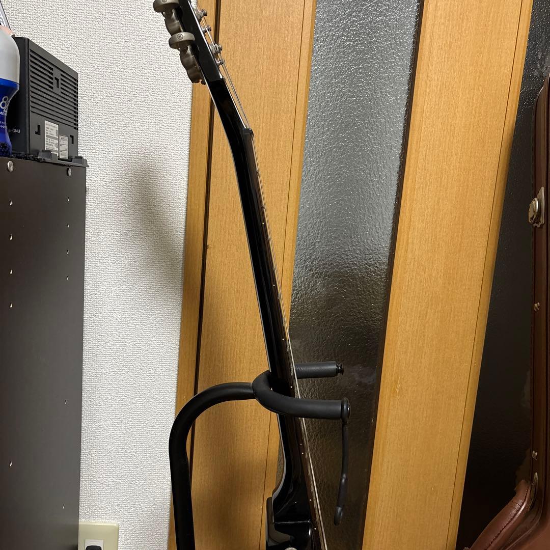 Epiphone Les Paul スタジオ黒とエピフォンハードケース