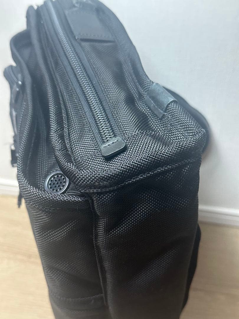 TUMI ビジネスバック　26108dh